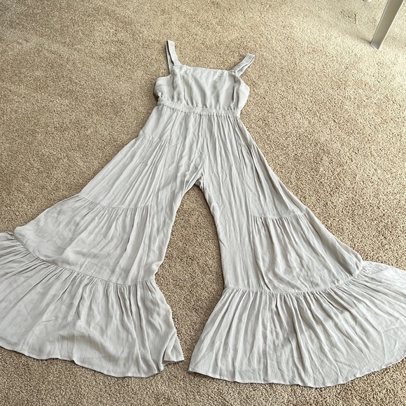 FREE PEOPLE Size S grey flared leg jumpsuit